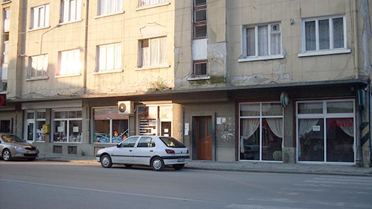 Първата кооперативна сграда сега